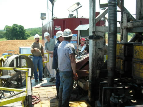 Southwestern Energy drilling operation in Van Buren