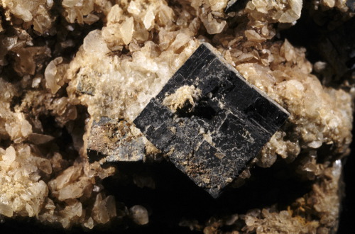 lead galena-cube-with-calcite-Ponca-Newton-Co